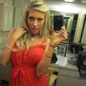 Anik - Aiseau-Presles - Hainaut | Stripteaseuse