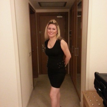 Elmira - Espierres-Helchin - Flandre occidentale | Stripteaseuse